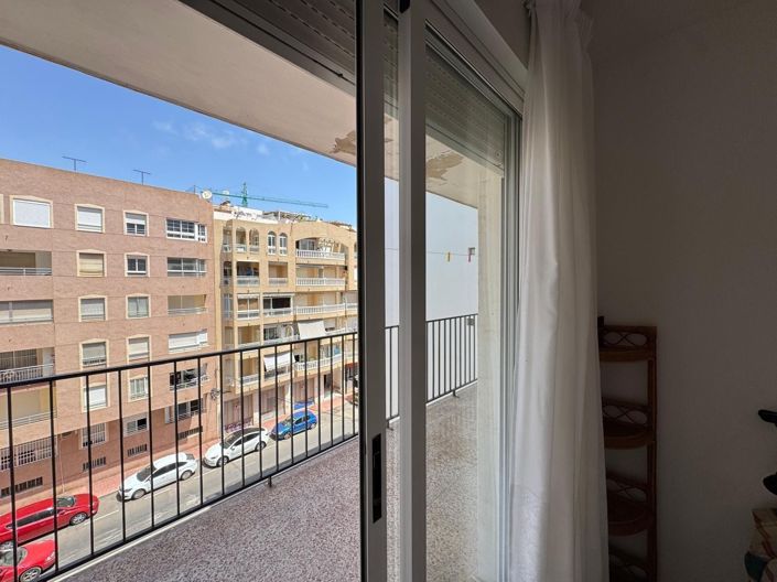 Image No.38-3 Bed Apartment for sale