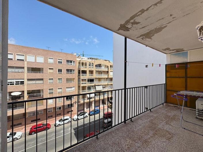 Image No.39-3 Bed Apartment for sale