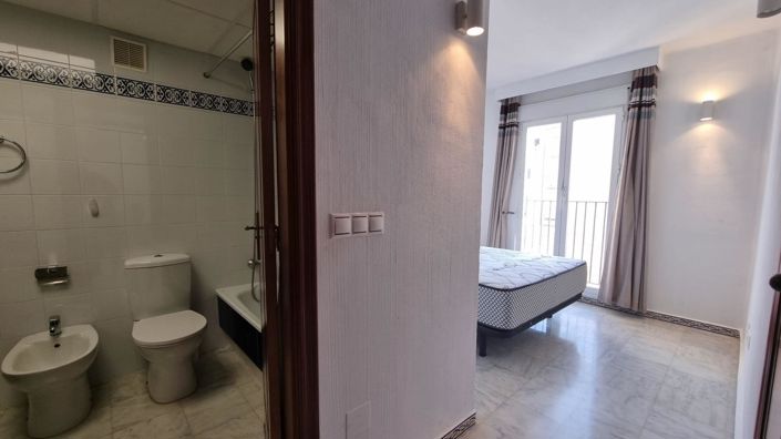 Image No.14-2 Bed Apartment for sale