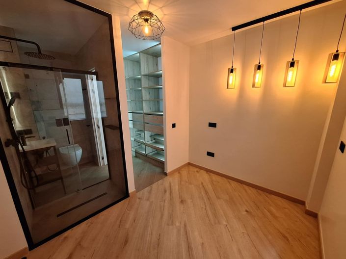 Image No.19-3 Bed Apartment for sale