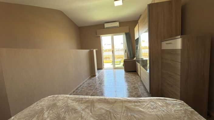 Image No.38-3 Bed House for sale