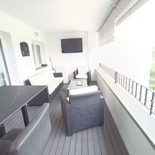 Image No.15-2 Bed Apartment for sale