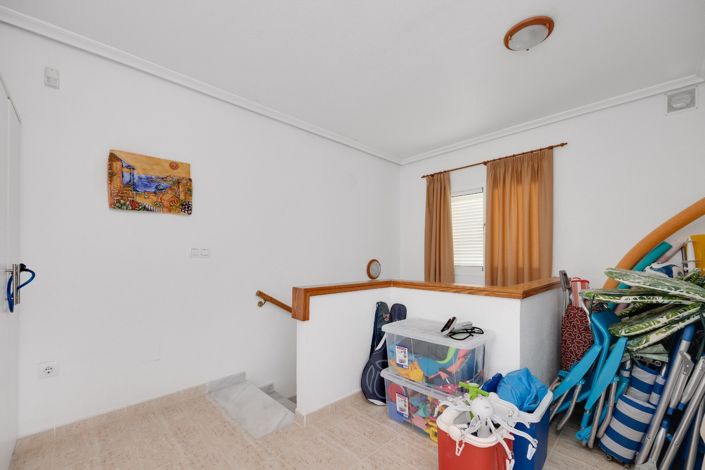 Image No.27-2 Bed Apartment for sale