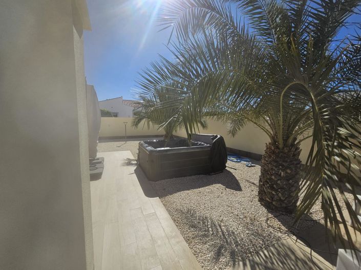 Image No.32-4 Bed Villa for sale