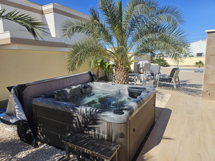 Image No.36-4 Bed Villa for sale