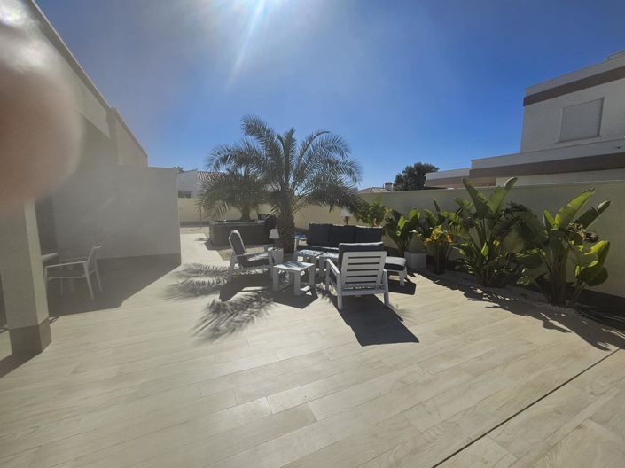 Image No.37-4 Bed Villa for sale