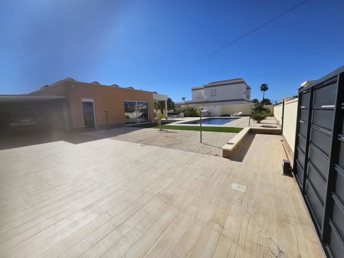 Image No.38-4 Bed Villa for sale