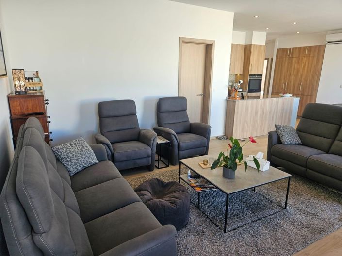 Image No.4-4 Bed Villa for sale
