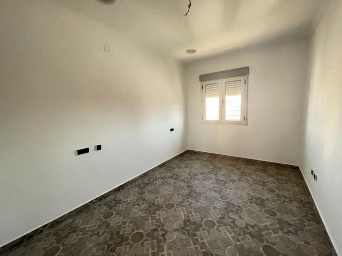 Image No.12-3 Bed Villa for sale