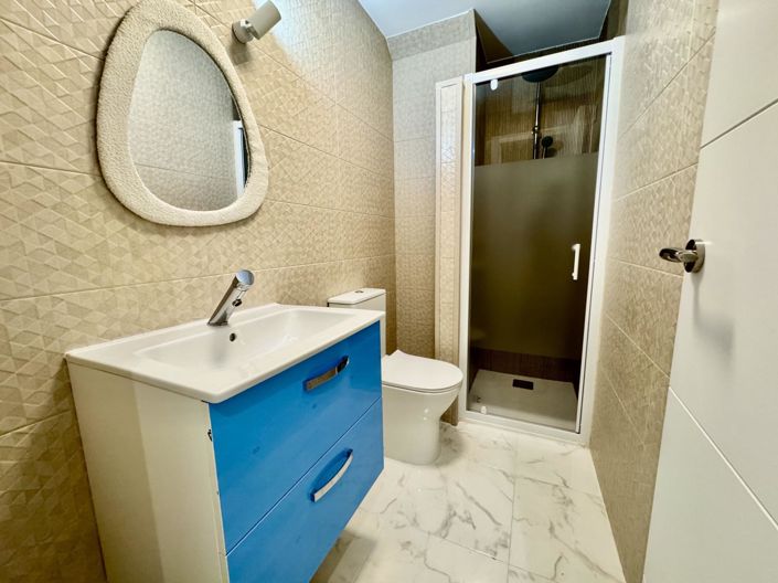 Image No.20-3 Bed Apartment for sale
