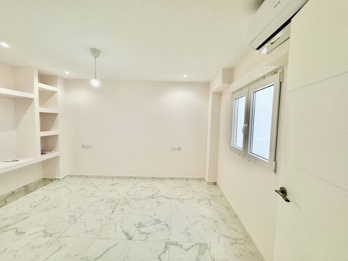 Image No.22-3 Bed Apartment for sale
