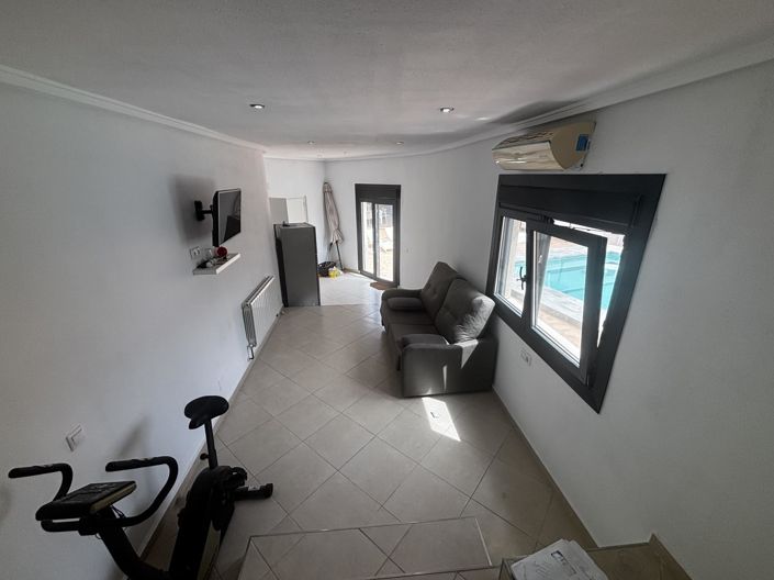 Image No.43-4 Bed Villa for sale