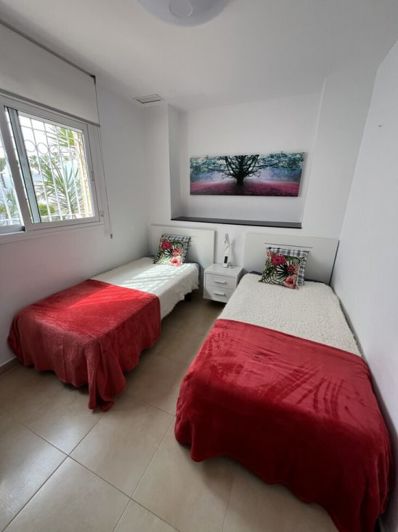 Image No.8-3 Bed Apartment for sale