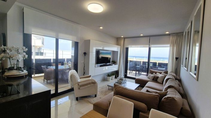 Image No.10-3 Bed Apartment for sale