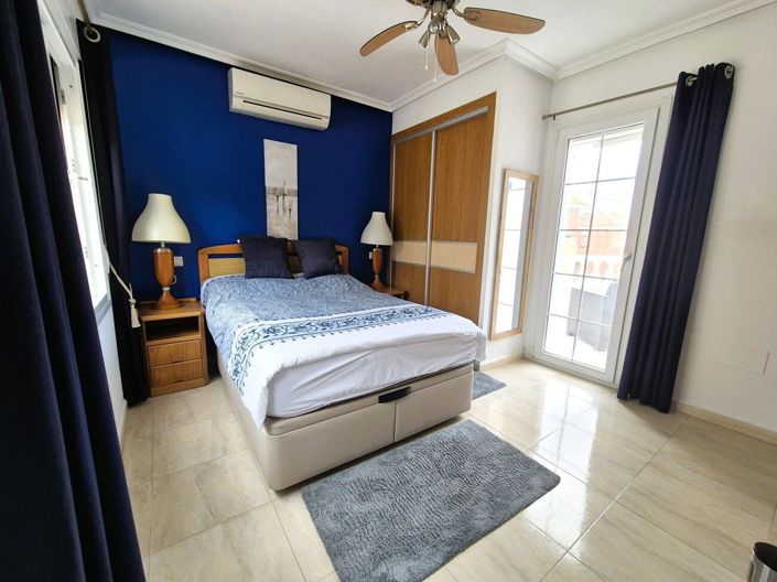 Image No.29-3 Bed Villa for sale