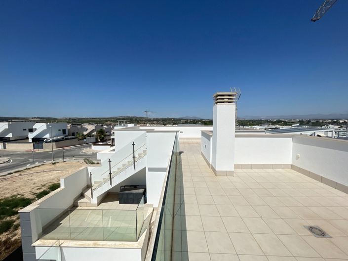 Image No.26-3 Bed Villa for sale