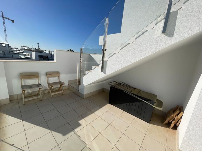 Image No.27-3 Bed Villa for sale