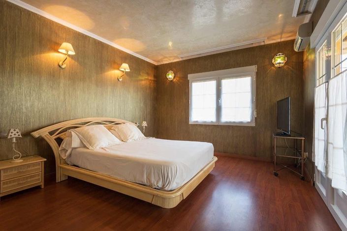 Image No.25-5 Bed Villa for sale