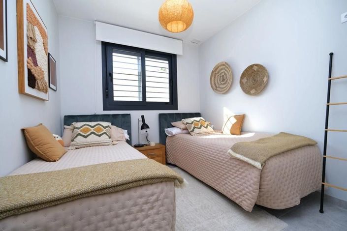 Image No.14-2 Bed Apartment for sale