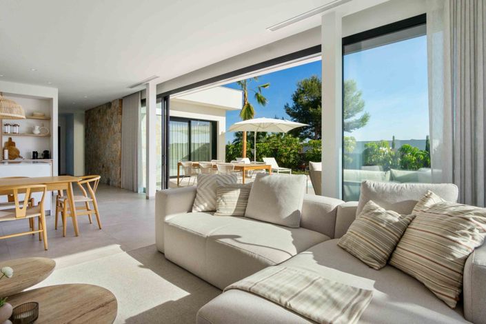 Image No.5-3 Bed Villa for sale