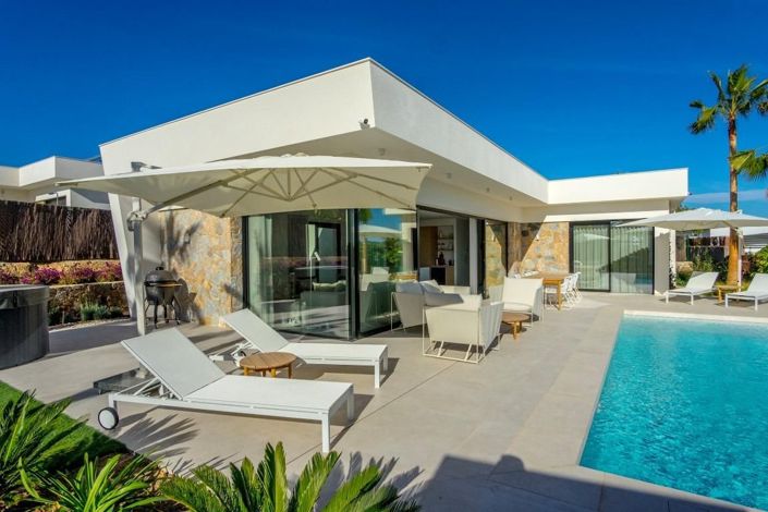 Image No.6-3 Bed Villa for sale