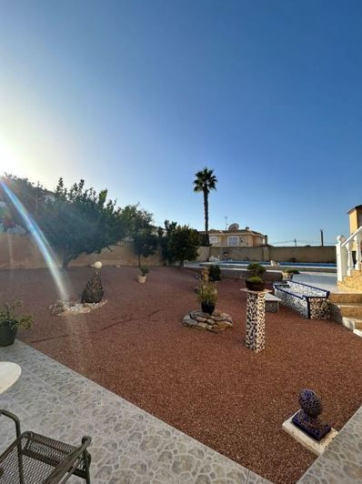Image No.15-3 Bed Villa for sale