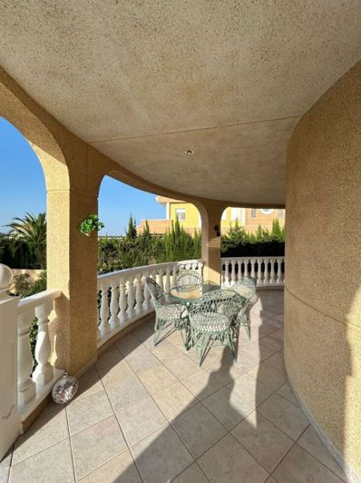 Image No.24-3 Bed Villa for sale