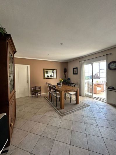 Image No.4-3 Bed Villa for sale