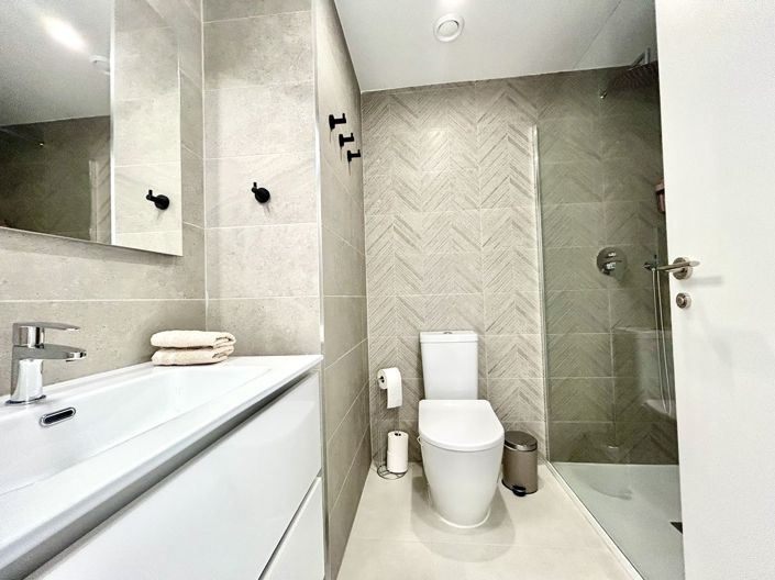 Image No.17-3 Bed Apartment for sale