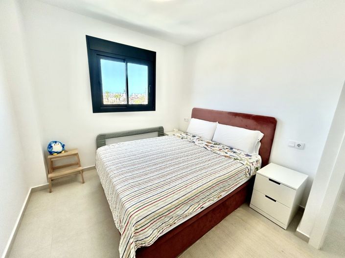 Image No.23-3 Bed Apartment for sale