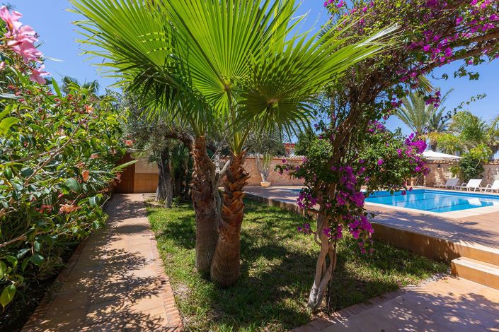 Image No.26-4 Bed Villa for sale