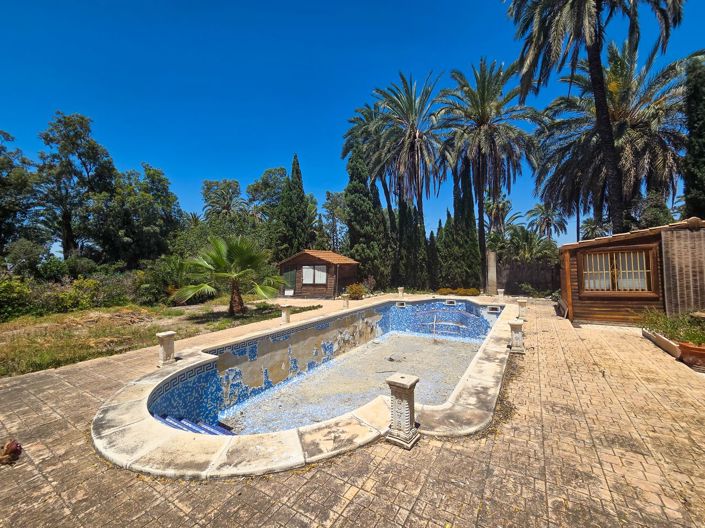 Image No.31-9 Bed Villa for sale