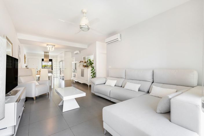 Image No.4-4 Bed Apartment for sale