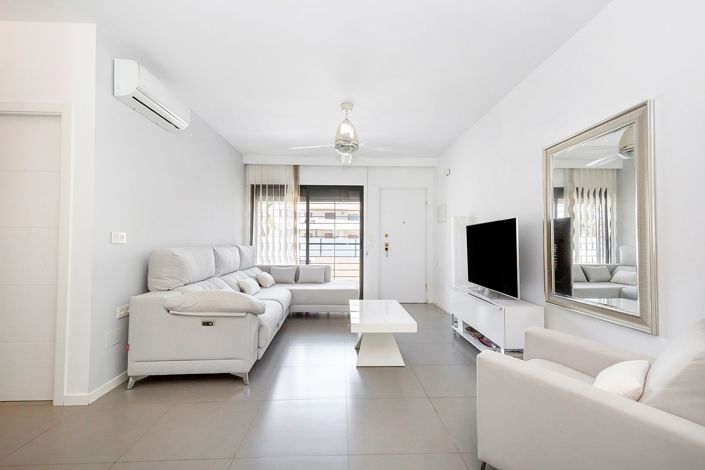 Image No.6-4 Bed Apartment for sale