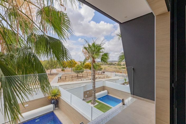 Image No.19-3 Bed Villa for sale