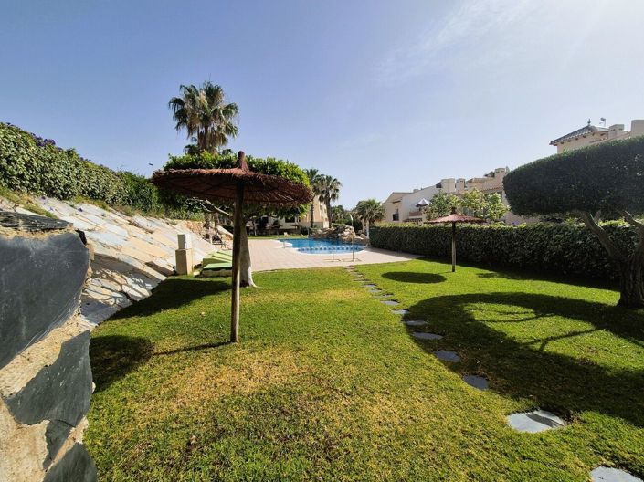Image No.33-2 Bed House for sale