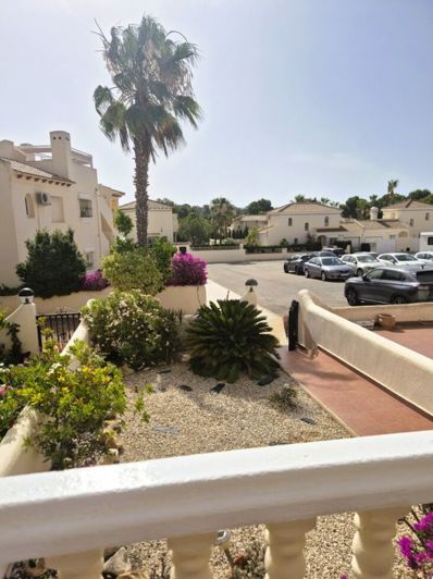 Image No.4-2 Bed House for sale