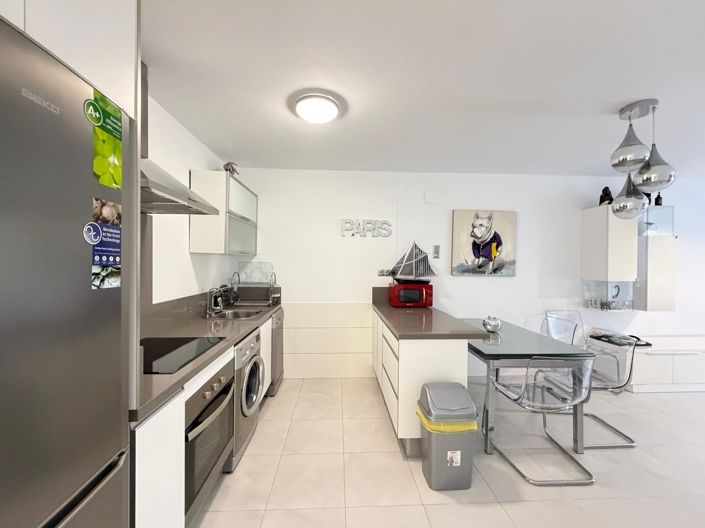 Image No.14-3 Bed Apartment for sale