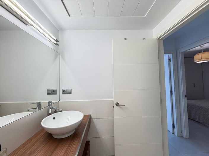 Image No.35-3 Bed Apartment for sale