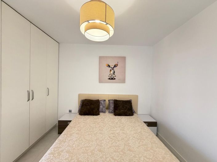 Image No.37-3 Bed Apartment for sale