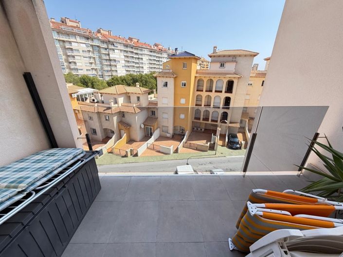 Image No.50-3 Bed Apartment for sale