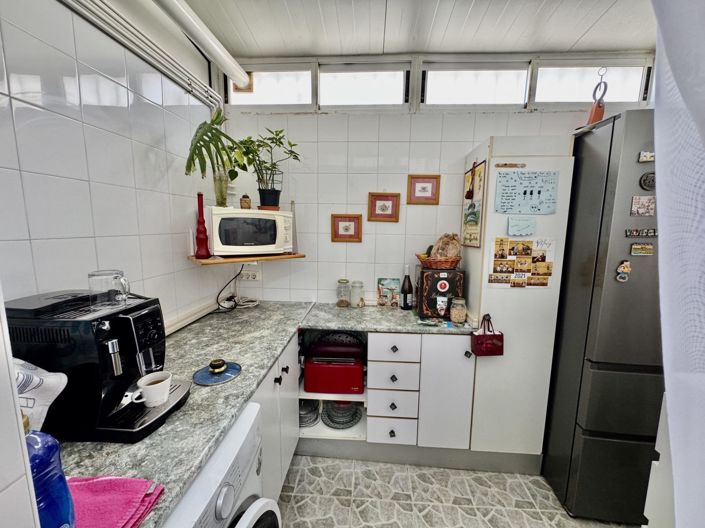 Image No.24-2 Bed House for sale