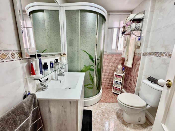 Image No.30-2 Bed House for sale