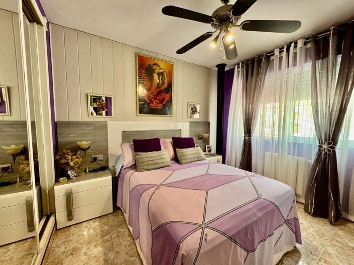 Image No.32-2 Bed House for sale
