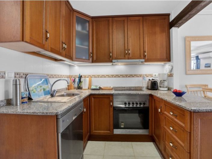 Image No.11-4 Bed House for sale