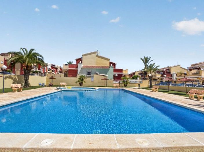 Image No.36-4 Bed House for sale