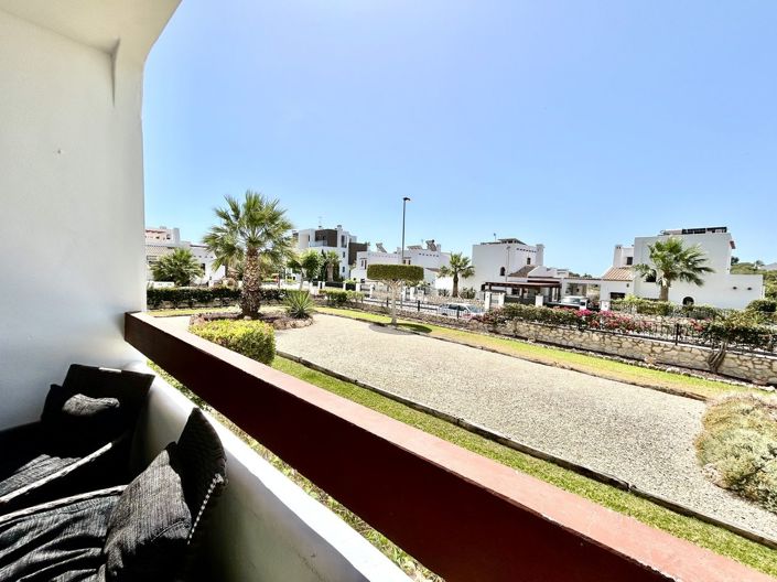 Image No.23-2 Bed Apartment for sale