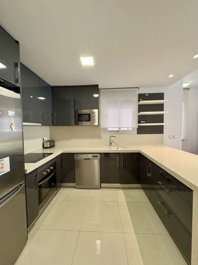 Image No.26-3 Bed Apartment for sale