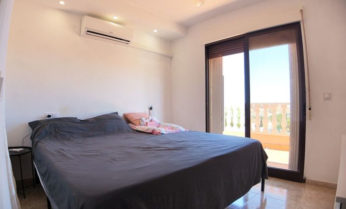 Image No.14-3 Bed Villa for sale
