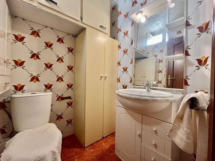 Image No.17-3 Bed Apartment for sale